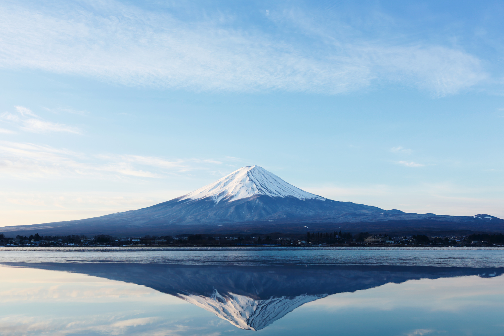 ない は では 日本 山 高い 一 富士山 かつては「日本一高い山」とされた 台湾の中心に聳える東アジア最高峰