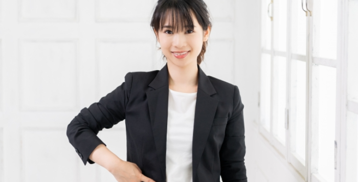 笑顔の女性