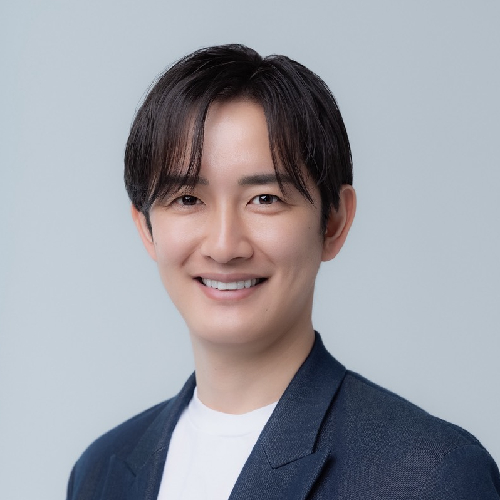 aicrew代表の明賀大介氏